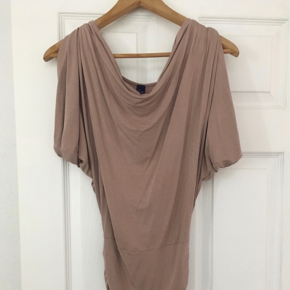 Stretchy Comfortable Blush Used Dress - Picture 1 of 2